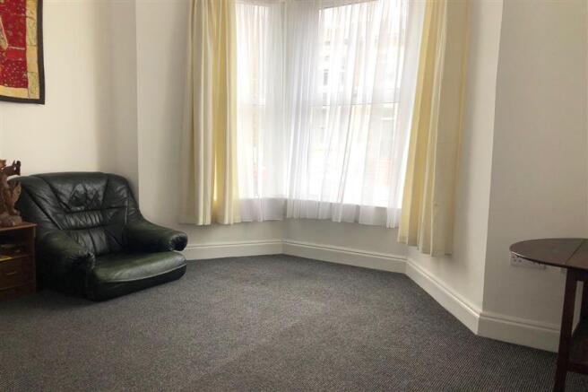 Lounge*
