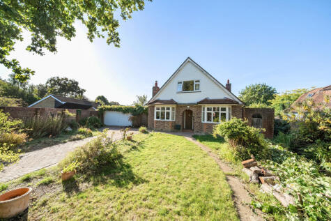 Slade Road, Ottershaw, KT16