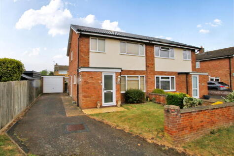 Elmtree Road, Sandy