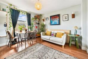 Upper Flat, 6 Killyon Terrace, Killyon Road, London SW8 2XR