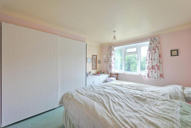 3 bed Semi-Detached for sale Image 12