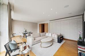 23, Victoria Road, London W8 5RF