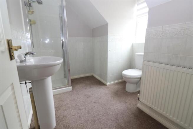 En-suite Shower Room / WC