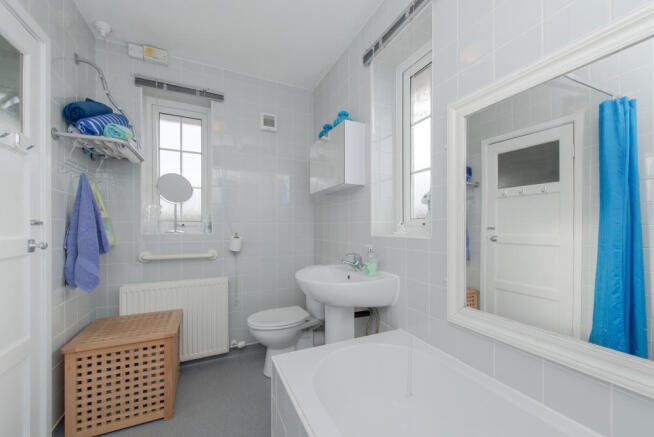 Bathroom 2