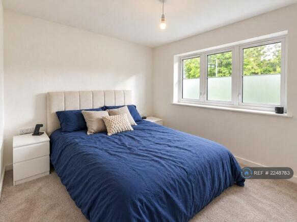 Ensuite King Master Bedroom