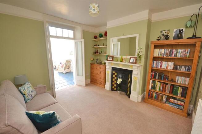 Dining Room.jpg