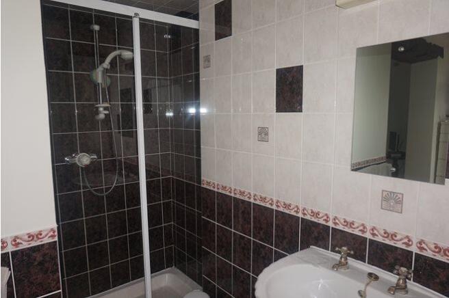 Master En-suite