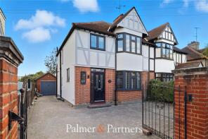 27, Vicarage Road, Chelmsford CM2 9BP