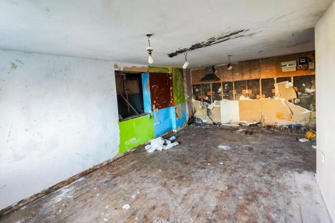 Flat 3, Chapel Court, Chapel Street, Camelford, Cornwall, PL32 9PJ