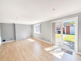27, Jersey Close, Southampton SO16 9PW