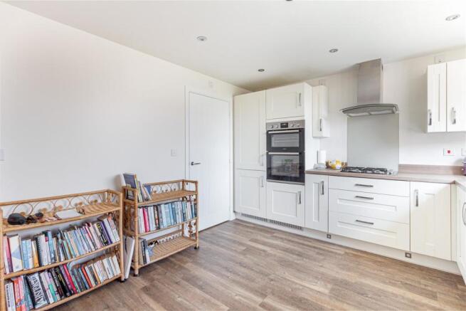 Kitchen-1 7.jpg