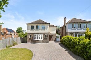18, Coopers Hill, Eastbourne BN20 9JB