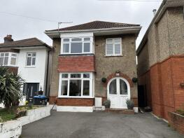 42, King Edward Avenue, Bournemouth BH9 1TZ