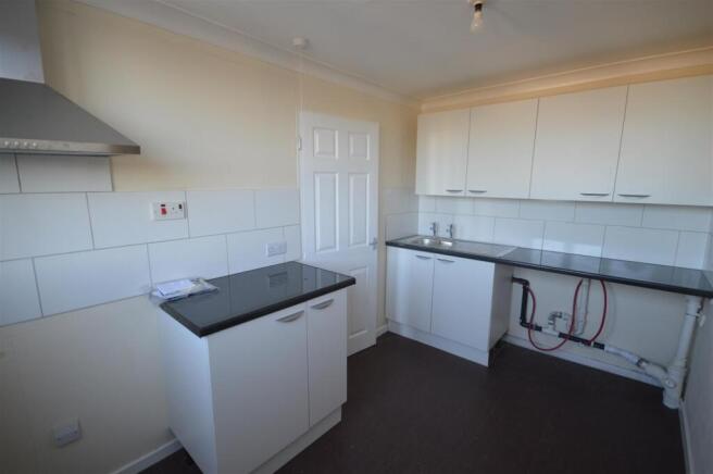 1 bed Flat to rent Image 4