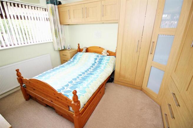 bed1.JPG
