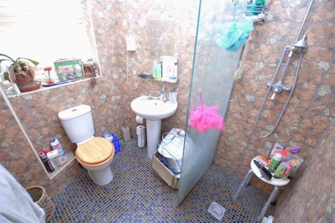 Downstairs Wet Room