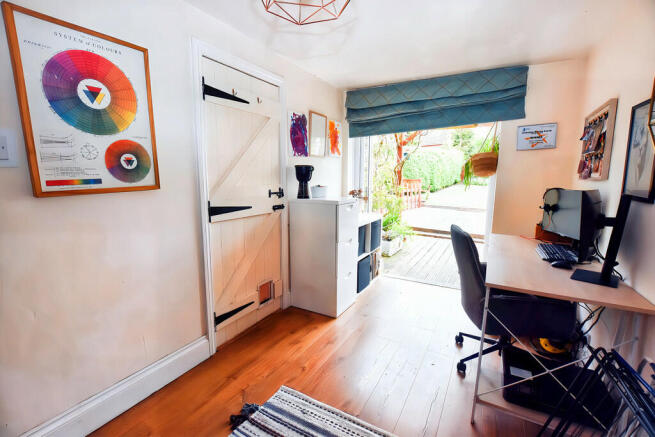 Office Snug 1-1