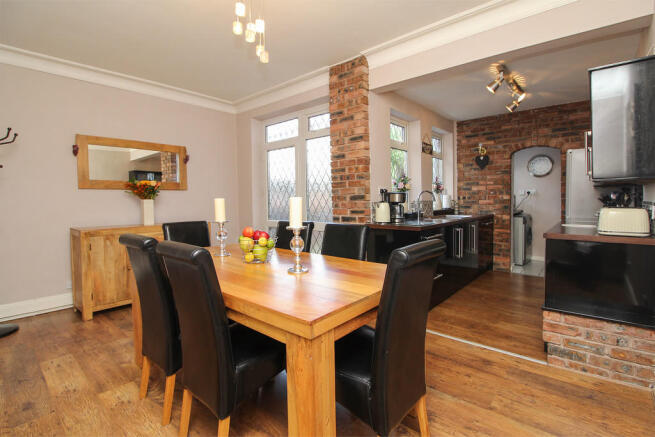 Kitchen Diner