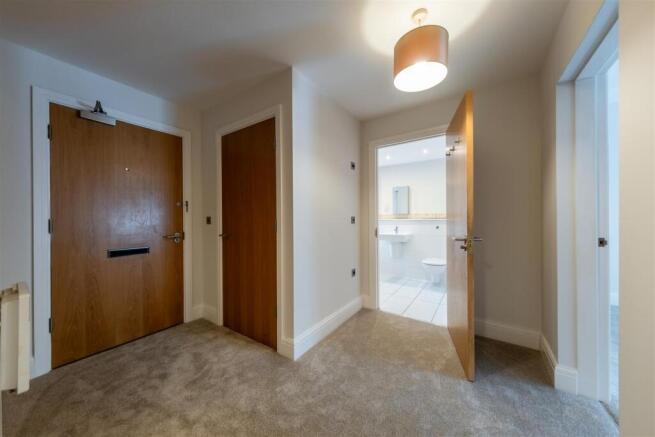 8 Petherton House-021.jpg