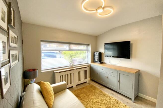 bedroom 4/office