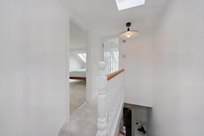 8554225-interior25-800.JPG