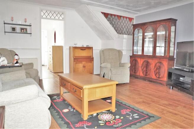 Extended Through Lounge/Diner