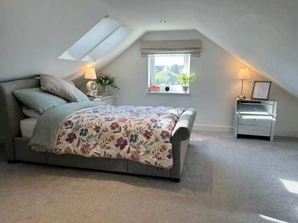 3 bed Detached Bungalow for sale Image 7