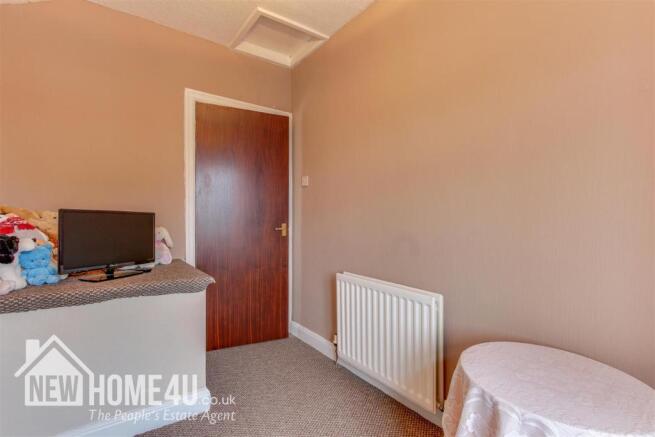 BEDROOM THREE: