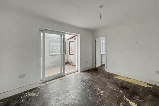 6 Pembury Close, Bromley, BR2 7PS