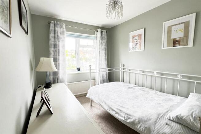 bed 5