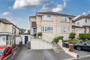 5, Oakleigh Drive, Croxley Green WD3 3EE