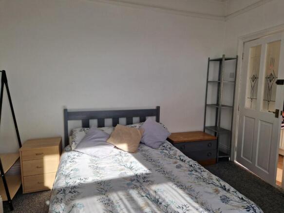 4 bed Terraced to rent Image 7