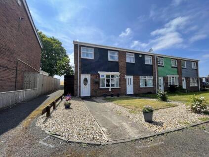 Middleham Close, Ouston, DH2