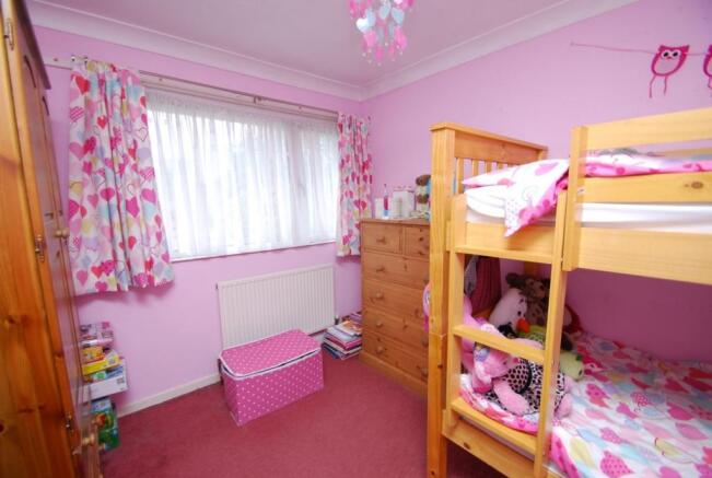 2nd bedroom