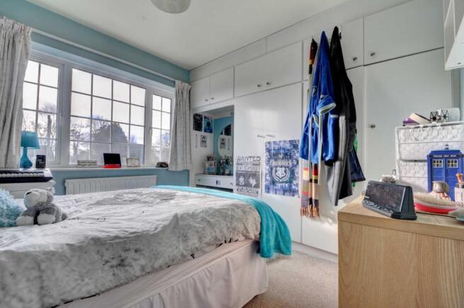 Photo 8