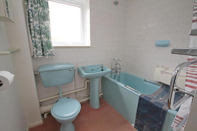 Photo 10