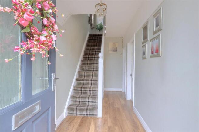 3 bed Semi-Detached for sale Image 8