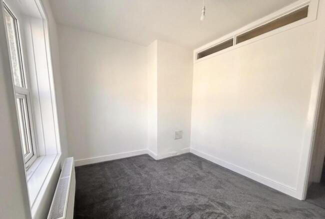 2 bed End of Terrace for sale Image 7