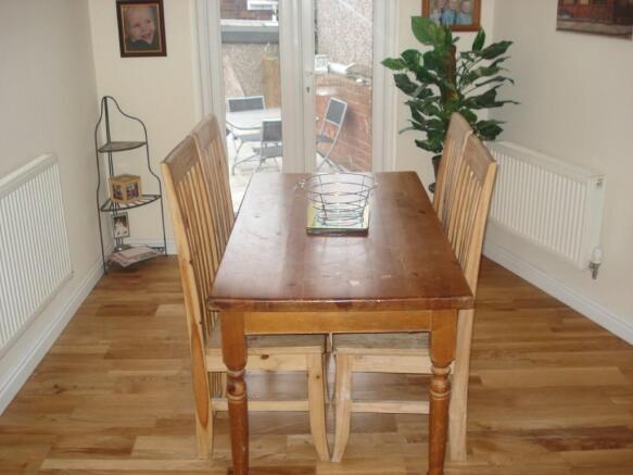 Kitchen/Dining Area