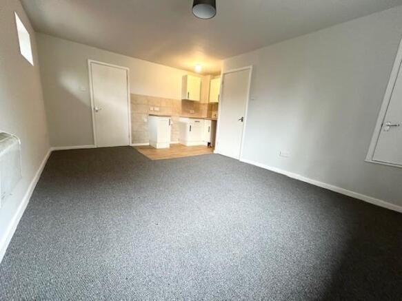 Lounge - Kitchen