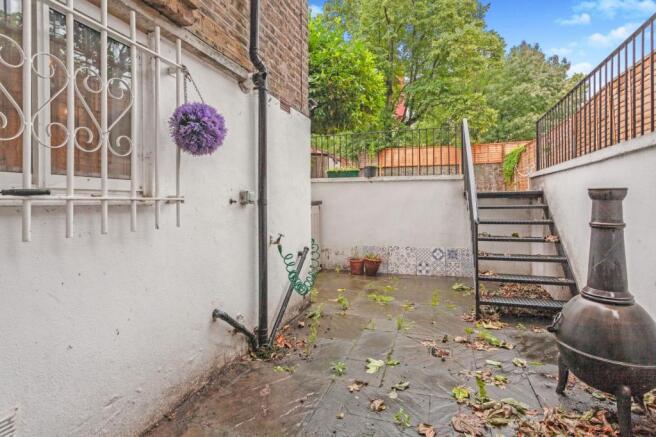 private courtyard ga