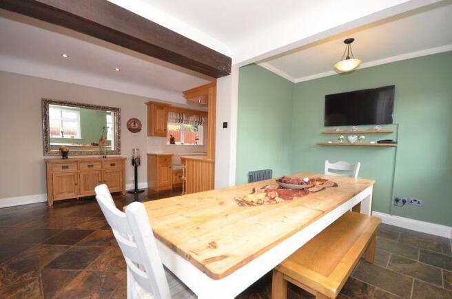 Living/Dining ...