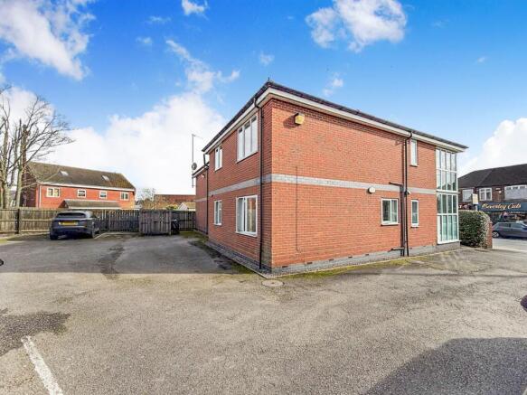 2 bed Apartment for sale Image 8