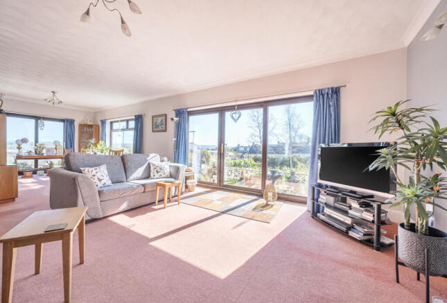 1431348-5-69ba9fd...