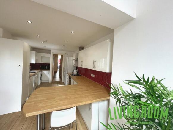 Kitchen 2