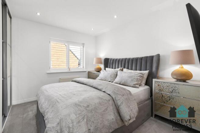 3 bed Semi-Detached for sale Image 11