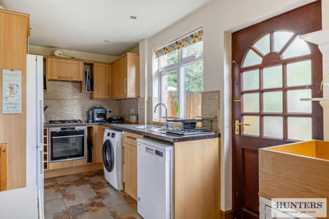 2 bed Semi-Detached for sale Image 6