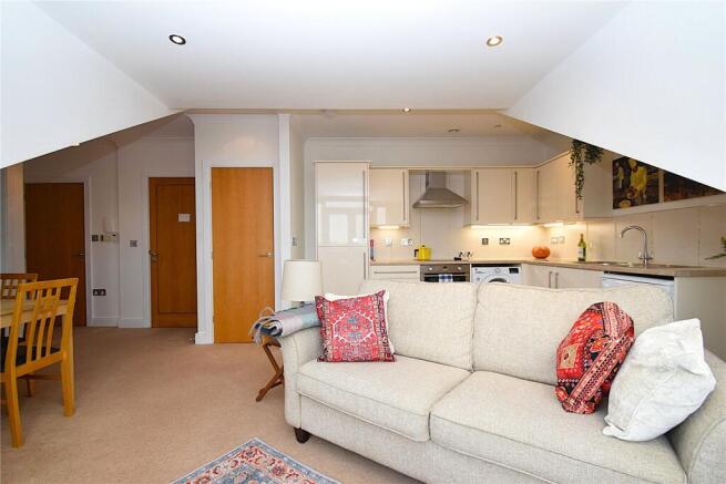 1 bed Apartment for sale Image 7