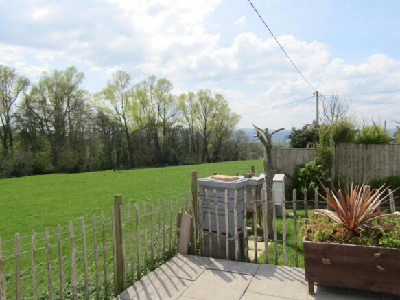Photo 25
