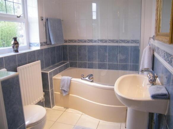 Photo 11